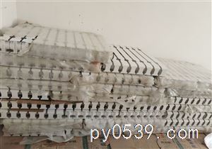 鑄鐵暖氣片出售，水暖安裝，改水電，鋪地暖